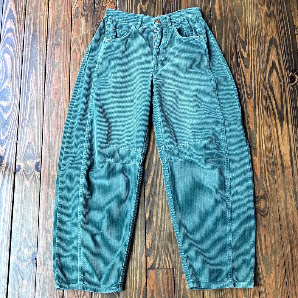 Free People Good Luck Mid Rise Cord Barrel Pants -Size 25- NWOT - Picture 5 of 10
